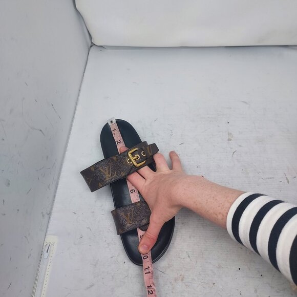 Louis Vuitton Brown Buckle Bom Dia Monogram Flat Slide Sandal - Picture 7 of 13